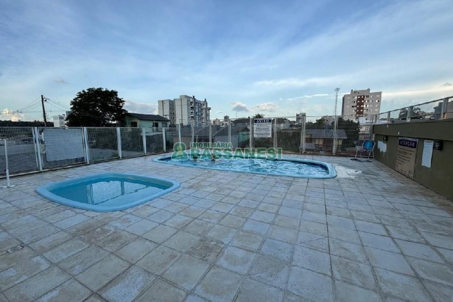 Apartamento com 57m², 2 dormitórios, 1 vaga, no bairro Santa Catarina em Caxias do Sul para Alugar
