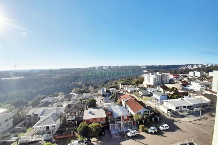 Apartamento com 57m², 2 dormitórios, 1 vaga, no bairro Santa Lúcia em Caxias do Sul para Alugar