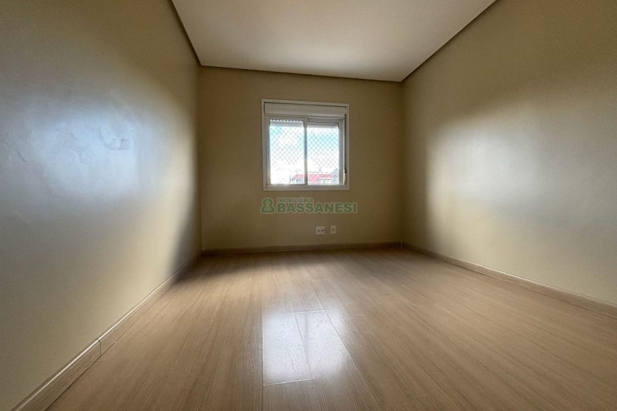 Apartamento com 62m², 2 dormitórios, 1 vaga, no bairro Santa Catarina em Caxias do Sul para Alugar