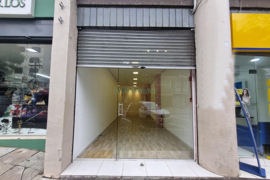 Loja com 35m², no bairro Centro em Caxias do Sul para Alugar