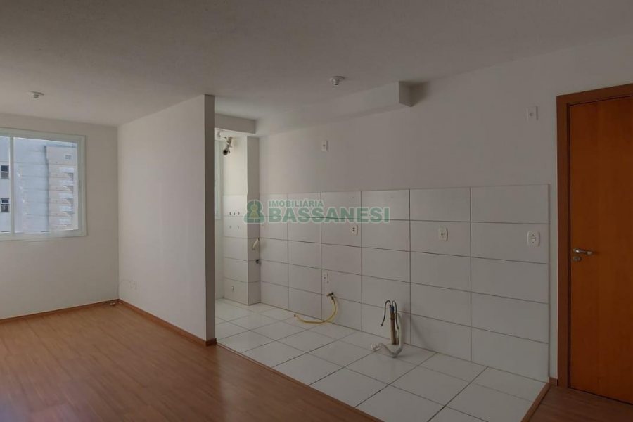 Apartamento com 55m², 2 dormitórios, no bairro Nossa Senhora do Rosário em Caxias do Sul para Alugar