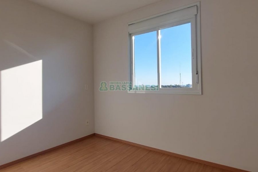 Apartamento com 55m², 2 dormitórios, no bairro Nossa Senhora do Rosário em Caxias do Sul para Alugar