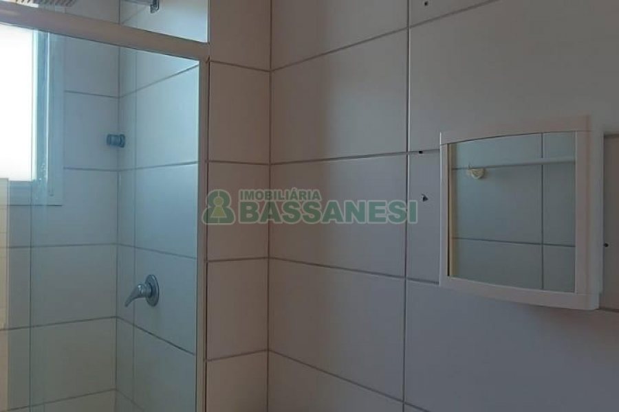 Apartamento com 55m², 2 dormitórios, no bairro Nossa Senhora do Rosário em Caxias do Sul para Alugar