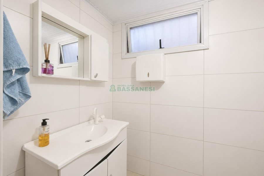 Loja com 60m², no bairro Centro em Caxias do Sul para Alugar