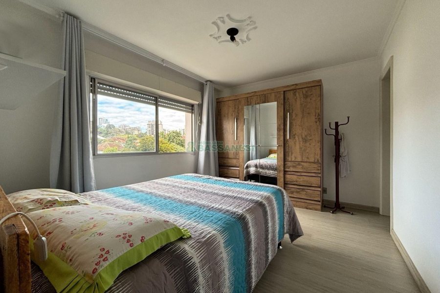Apartamento com 75m², 3 dormitórios, 1 vaga, no bairro Pio X em Caxias do Sul para Alugar