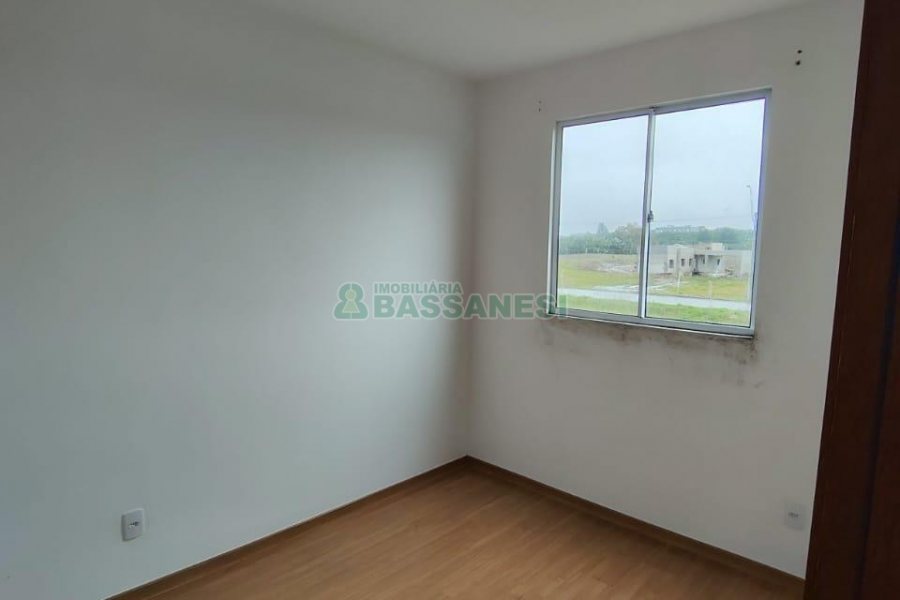 Apartamento com 52m², 2 dormitórios, 1 vaga, no bairro Desvio Rizzo em Caxias do Sul para Alugar