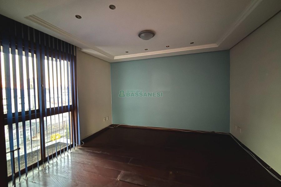 Apartamento com 195m², 3 dormitórios, 2 vagas, no bairro Colina Sorriso em Caxias do Sul para Alugar