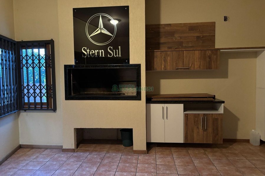 Apartamento com 195m², 3 dormitórios, 2 vagas, no bairro Colina Sorriso em Caxias do Sul para Alugar