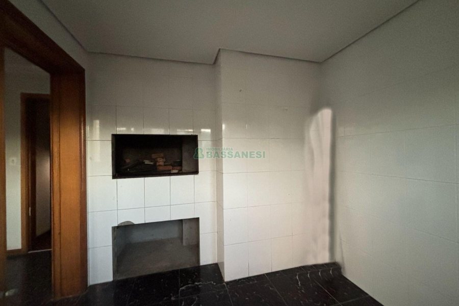 Apartamento com 195m², 3 dormitórios, 2 vagas, no bairro Colina Sorriso em Caxias do Sul para Alugar
