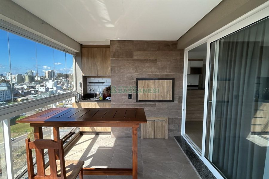 Apto Mobiliado com 154m², 3 dormitórios, 3 vagas, no bairro Jardim América em Caxias do Sul para Alugar