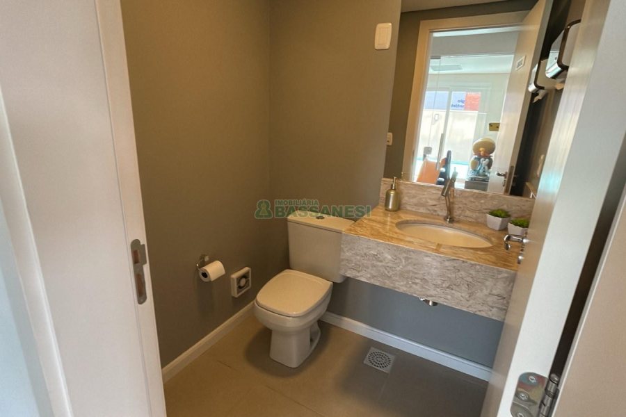 Apto Mobiliado com 154m², 3 dormitórios, 3 vagas, no bairro Jardim América em Caxias do Sul para Alugar
