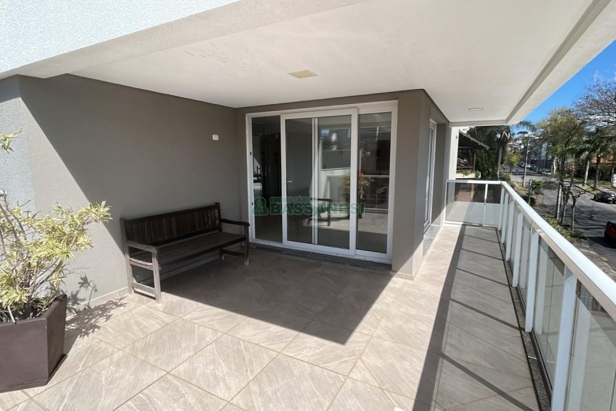 Apto Mobiliado com 154m², 3 dormitórios, 3 vagas, no bairro Jardim América em Caxias do Sul para Alugar