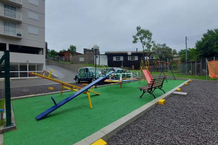 Apto Mobiliado com 28m², 1 dormitório, no bairro Cidade Nova em Caxias do Sul para Alugar