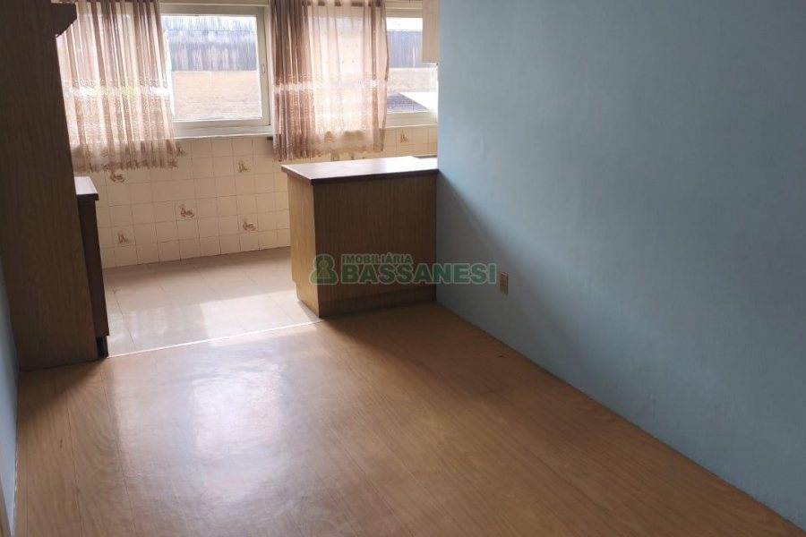 Apartamento com 51m², 2 dormitórios, no bairro Centro em Caxias do Sul para Comprar