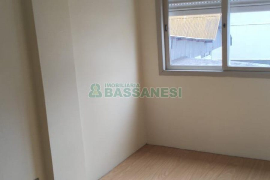 Apartamento com 51m², 2 dormitórios, no bairro Centro em Caxias do Sul para Comprar