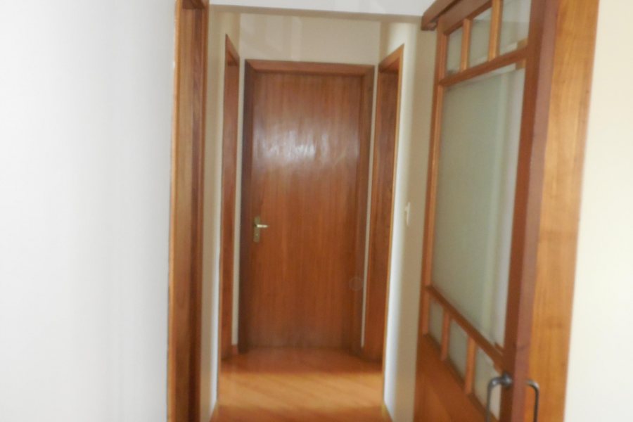 Apartamento com 109m², 3 dormitórios, 1 vaga, no bairro Madureira em Caxias do Sul para Comprar