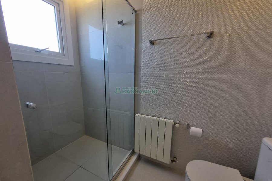 Apto Mobiliado com 165m², 3 dormitórios, 3 vagas, no bairro Panazzolo em Caxias do Sul para Alugar