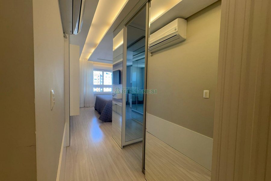 Apto Mobiliado com 165m², 3 dormitórios, 3 vagas, no bairro Panazzolo em Caxias do Sul para Alugar