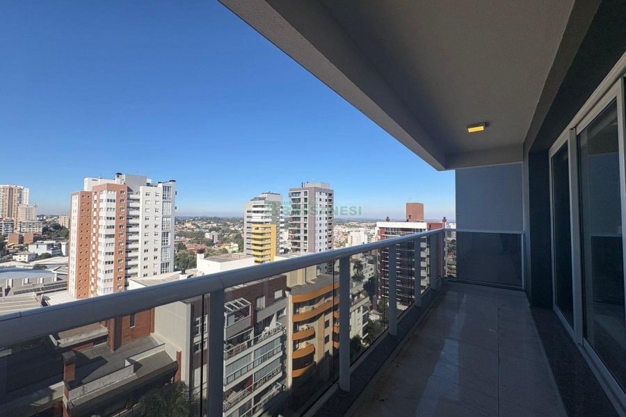 Apto Mobiliado com 165m², 3 dormitórios, 3 vagas, no bairro Panazzolo em Caxias do Sul para Alugar