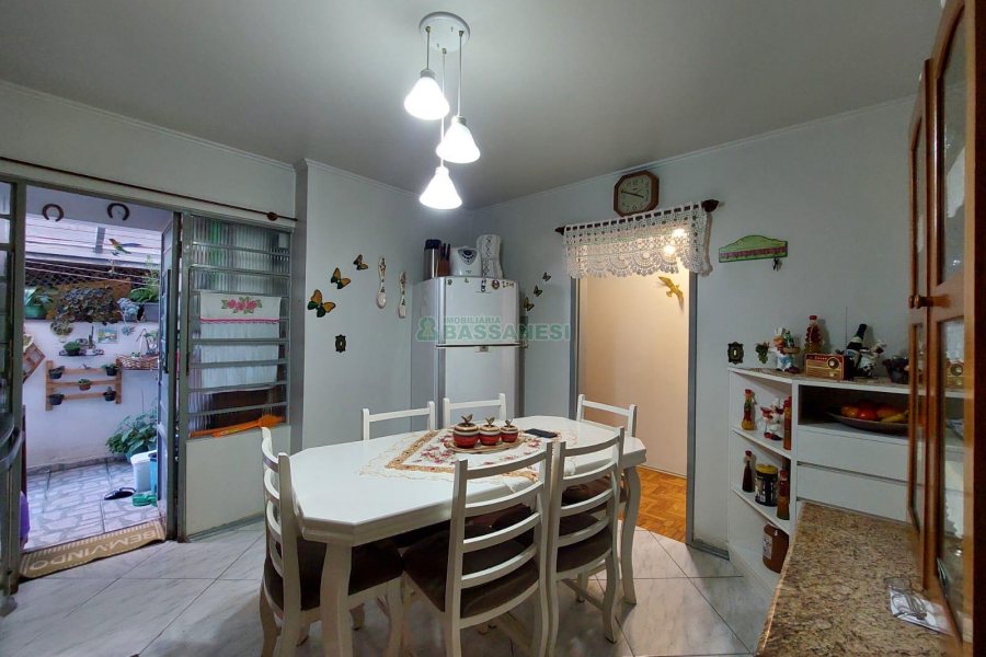 Apartamento com 91m², 3 dormitórios, no bairro Lourdes em Caxias do Sul para Alugar