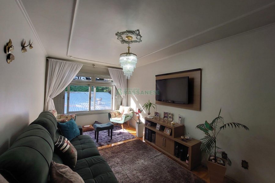 Apartamento com 91m², 3 dormitórios, no bairro Lourdes em Caxias do Sul para Alugar