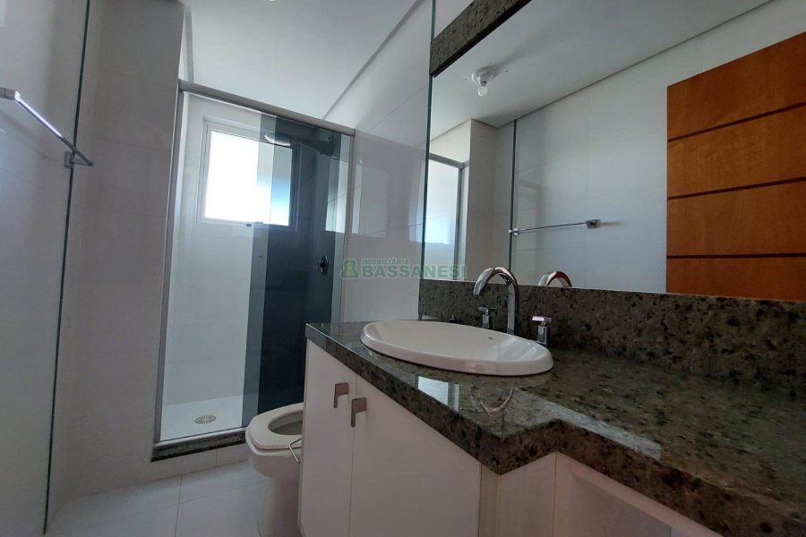 Apartamento com 82m², 2 dormitórios, no bairro Jardim América em Caxias do Sul para Alugar