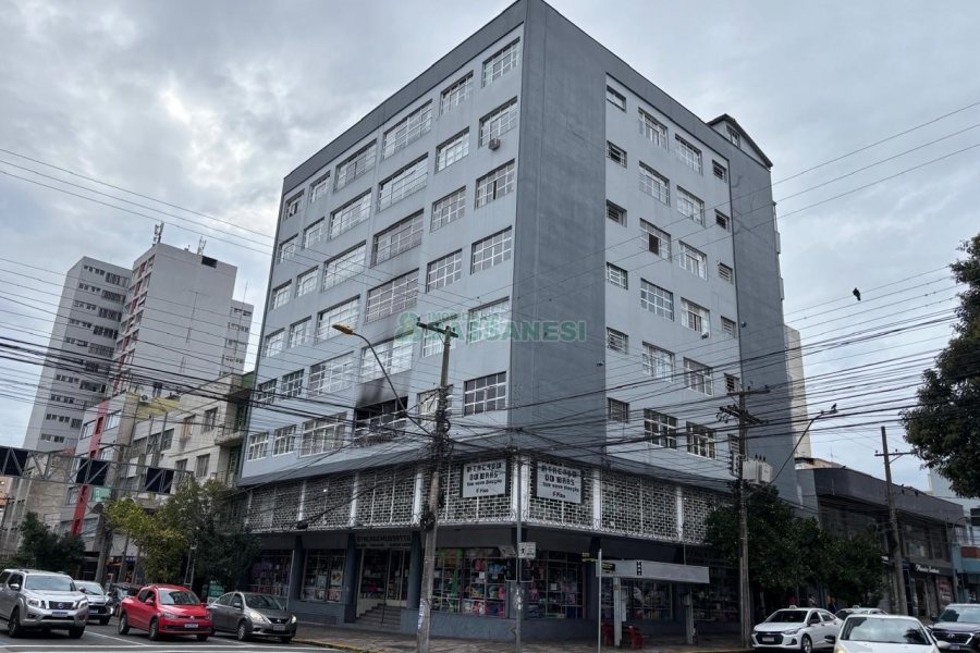 Apto Mobiliado com 120m², 3 dormitórios, no bairro Pio X em Caxias do Sul para Alugar
