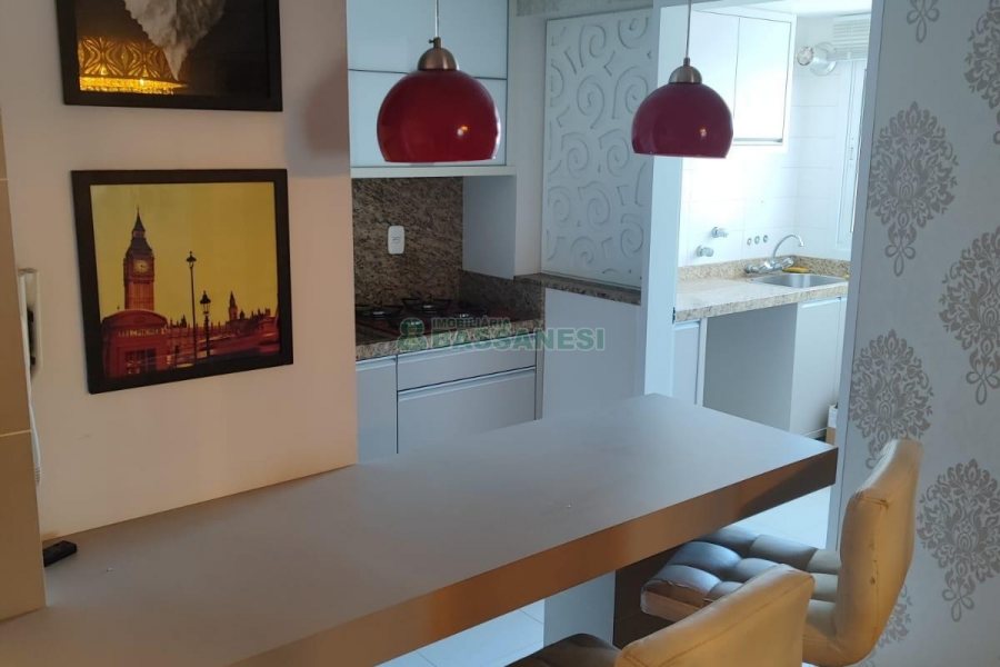 Apto Mobiliado com 110m², 2 dormitórios, 2 vagas, no bairro Lourdes em Caxias do Sul para Alugar