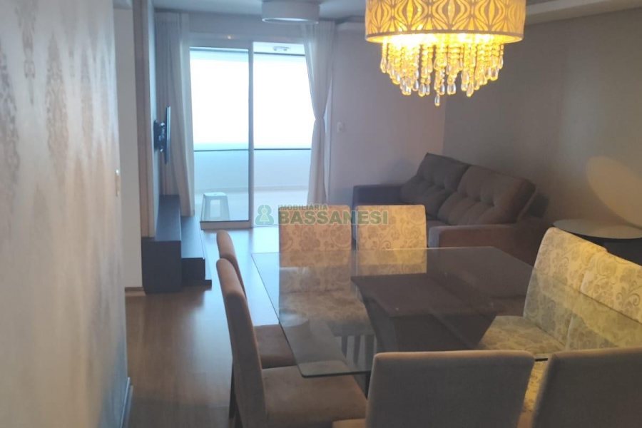 Apto Mobiliado com 110m², 2 dormitórios, 2 vagas, no bairro Lourdes em Caxias do Sul para Alugar