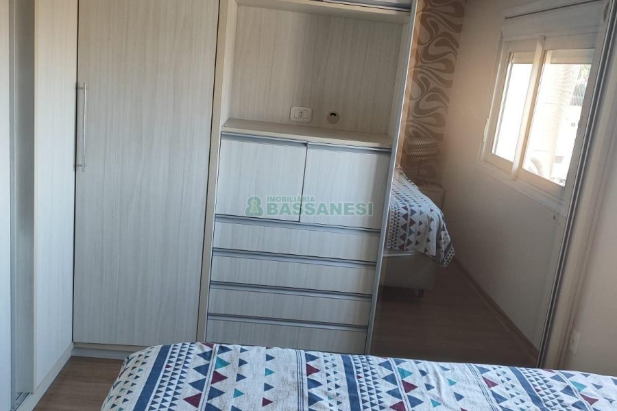 Apto Mobiliado com 110m², 2 dormitórios, 2 vagas, no bairro Lourdes em Caxias do Sul para Alugar