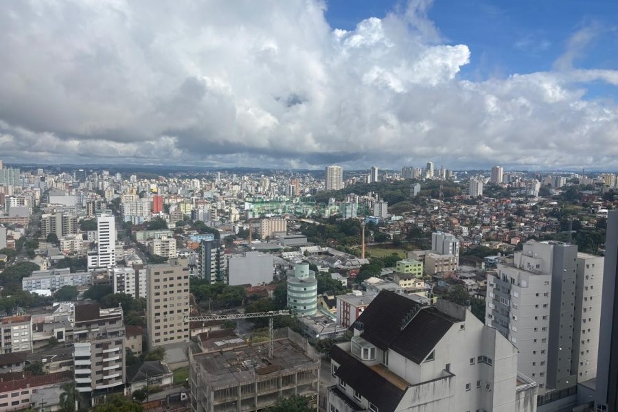 Apartamento com 264m², 3 dormitórios, 2 vagas, no bairro Lourdes em Caxias do Sul para Alugar