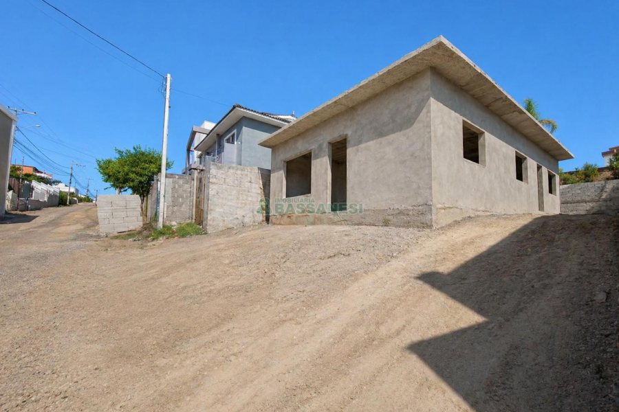 Loja com 100m², 1 vaga, no bairro Nossa Senhora do Rosário em Caxias do Sul para Alugar