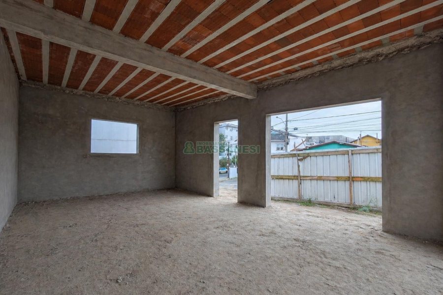 Loja com 100m², 1 vaga, no bairro Nossa Senhora do Rosário em Caxias do Sul para Alugar