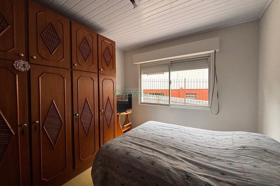 Casa com 190m², 3 dormitórios, 3 vagas, no bairro Rio Branco em Caxias do Sul para Alugar