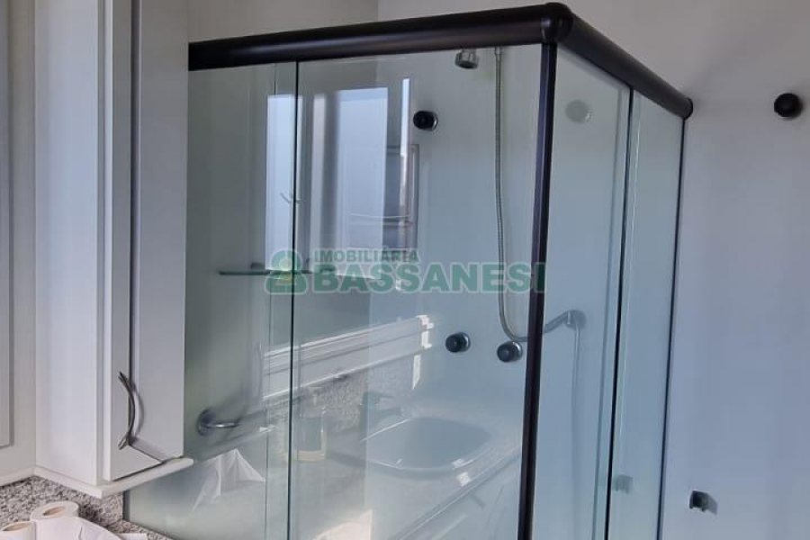 Apartamento com 269m², 3 dormitórios, 3 vagas, no bairro Exposição em Caxias do Sul para Comprar