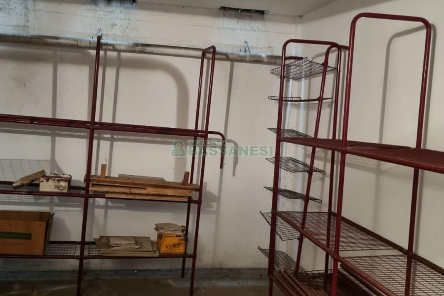 Apartamento com 269m², 3 dormitórios, 3 vagas, no bairro Exposição em Caxias do Sul para Comprar