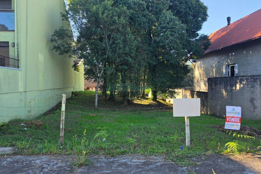 Terreno, no bairro Colina Sorriso em Caxias do Sul para Comprar