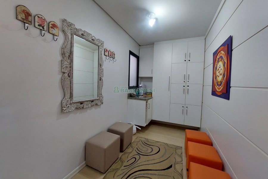 Sala com 47m², 1 vaga, no bairro Exposição em Caxias do Sul para Alugar