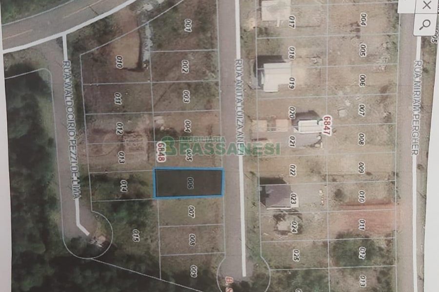 Terreno, no bairro São Giácomo em Caxias do Sul para Comprar