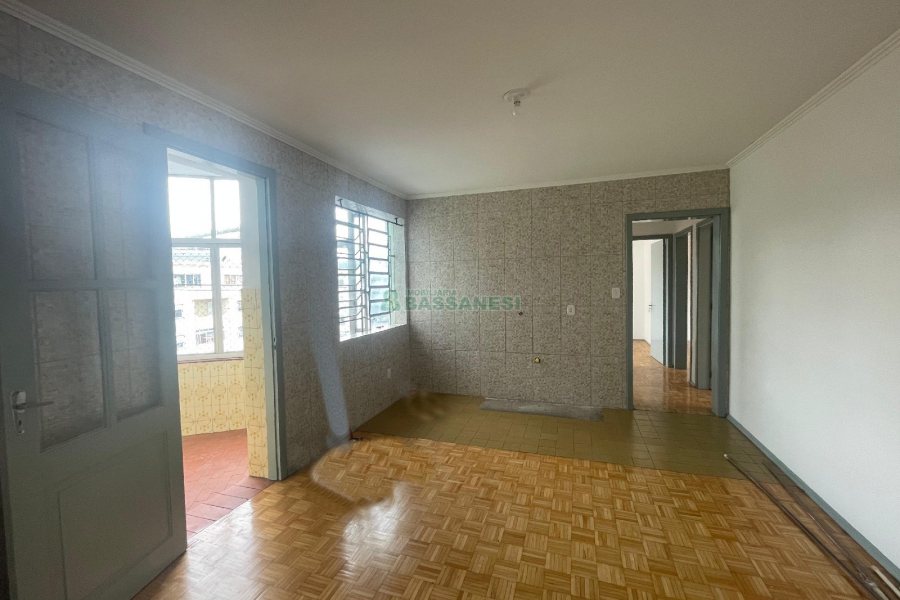 Apartamento com 90m², 3 dormitórios, 1 vaga, no bairro Pio X em Caxias do Sul para Alugar
