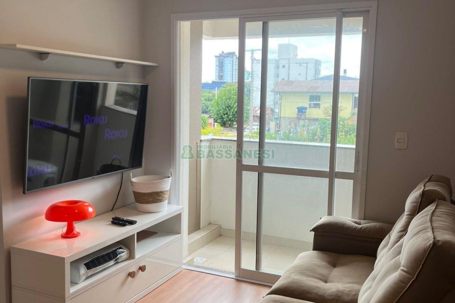 Apartamento com 55m², 2 dormitórios, 1 vaga, no bairro Panazzolo em Caxias do Sul para Comprar