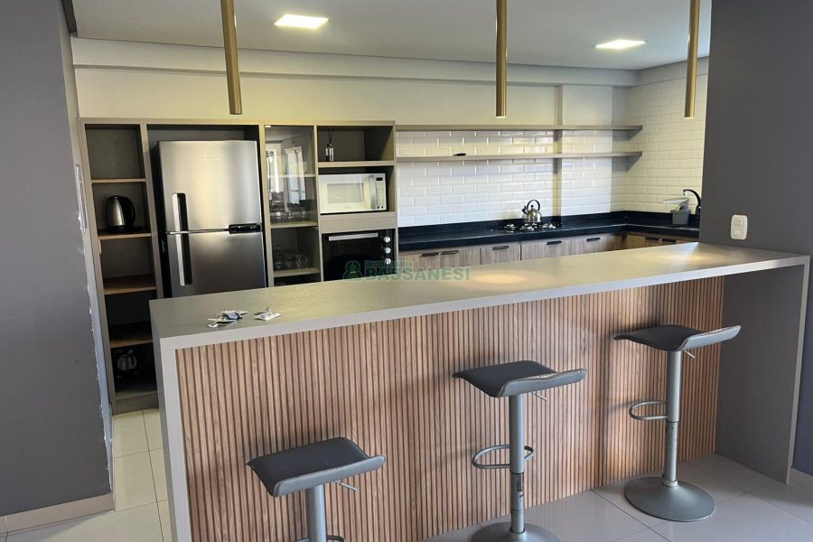 Apartamento com 55m², 2 dormitórios, 1 vaga, no bairro Panazzolo em Caxias do Sul para Comprar