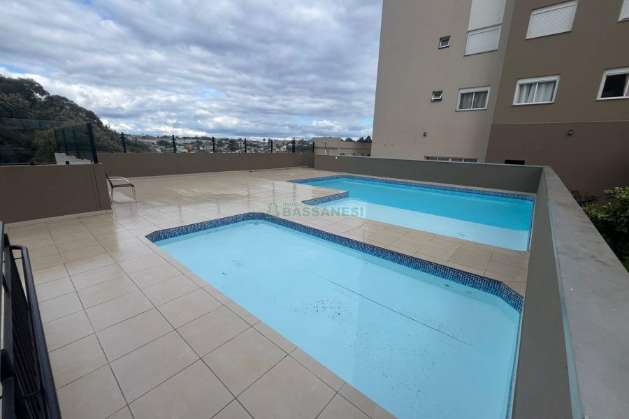 Apartamento com 55m², 2 dormitórios, 1 vaga, no bairro Panazzolo em Caxias do Sul para Comprar