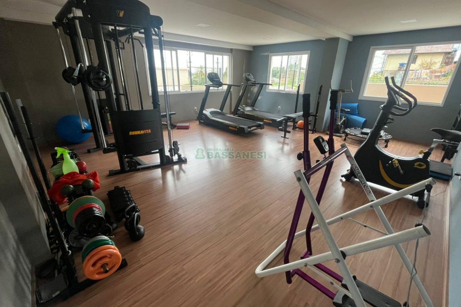 Apartamento com 55m², 2 dormitórios, 1 vaga, no bairro Panazzolo em Caxias do Sul para Comprar