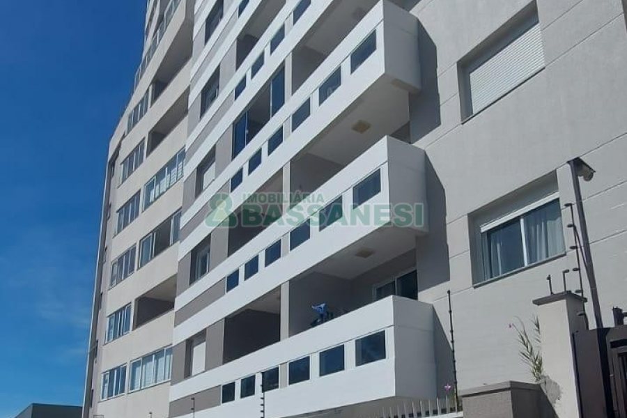 Apartamento com 44m², 1 dormitório, 1 vaga, no bairro Petrópolis em Caxias do Sul para Alugar