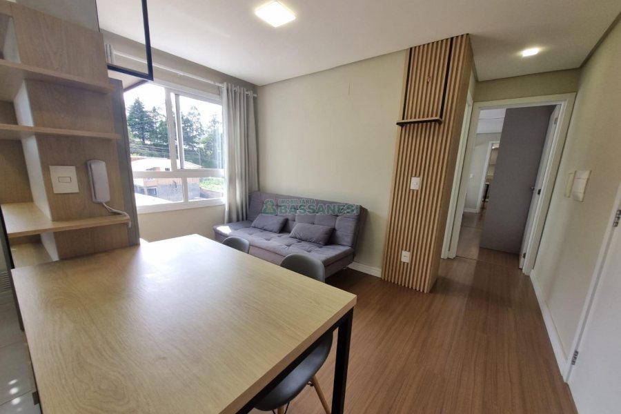 Apto Mobiliado, 1 dormitório, no bairro Lourdes em Caxias do Sul para Alugar