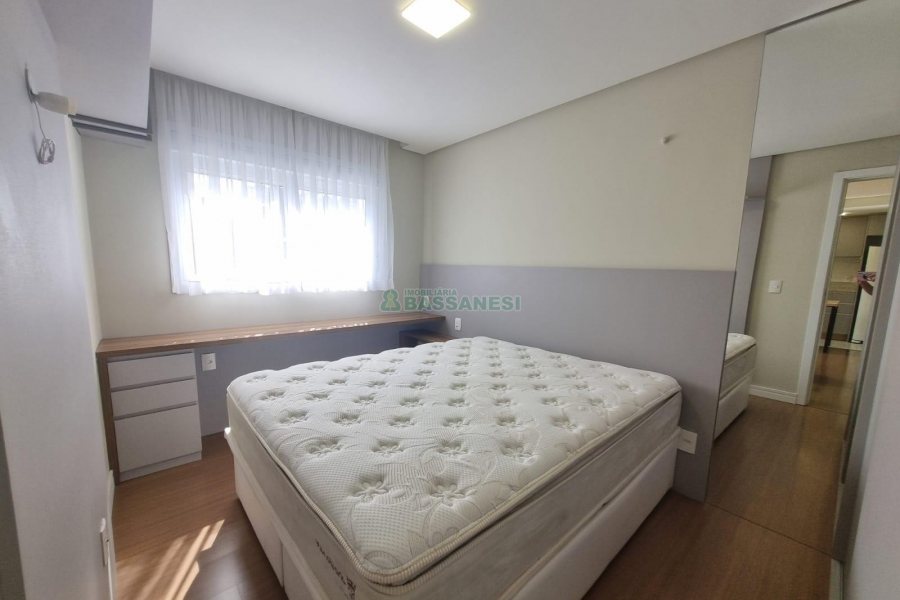 Apto Mobiliado, 1 dormitório, no bairro Lourdes em Caxias do Sul para Alugar