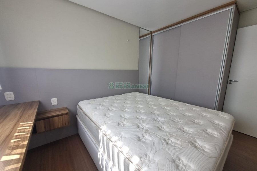 Apto Mobiliado, 1 dormitório, no bairro Lourdes em Caxias do Sul para Alugar