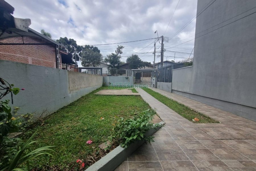 Casa com 200m², 4 dormitórios, 3 vagas, no bairro Colina Sorriso em Caxias do Sul para Alugar