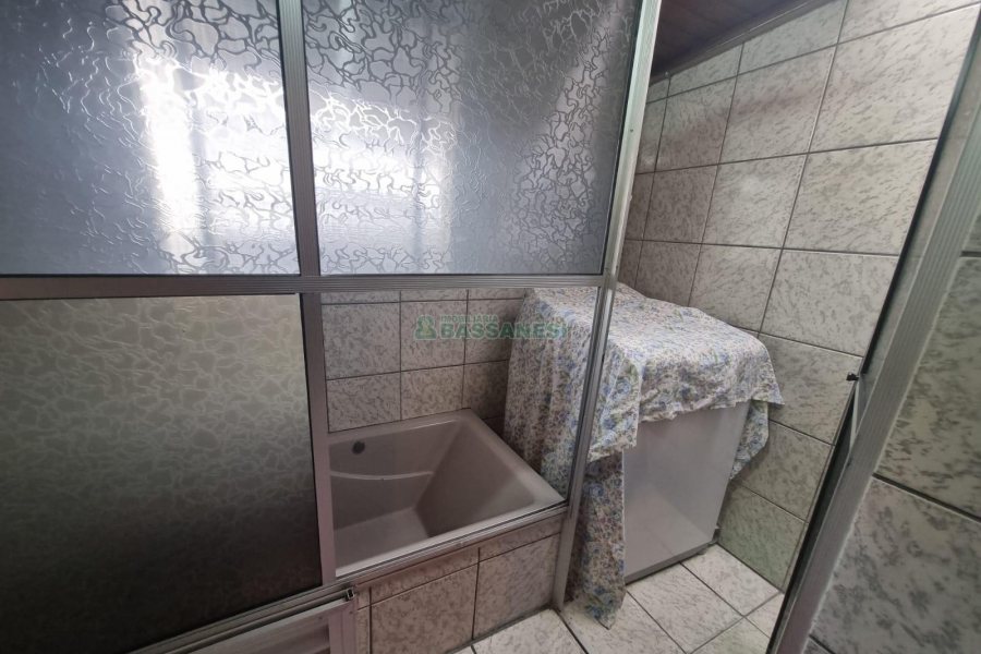 Casa com 200m², 4 dormitórios, 3 vagas, no bairro Colina Sorriso em Caxias do Sul para Alugar